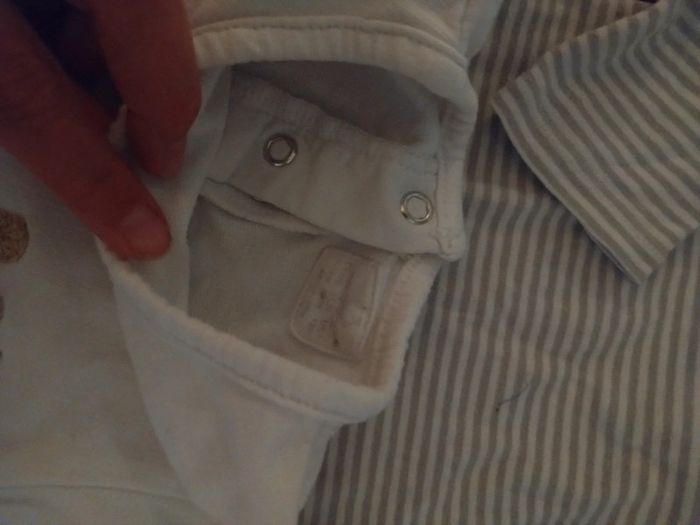 Lot de sous pull col roulé et de t shirt manches longues 2 ans - photo numéro 5