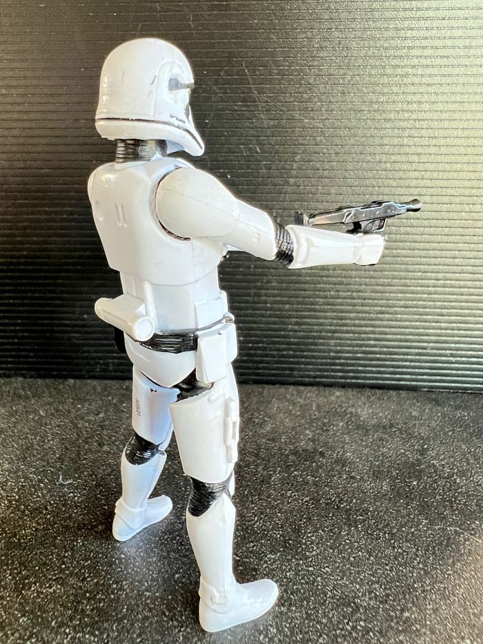 Storm Trooper du premier ordre - Figurine Star Wars 11cm - photo numéro 7