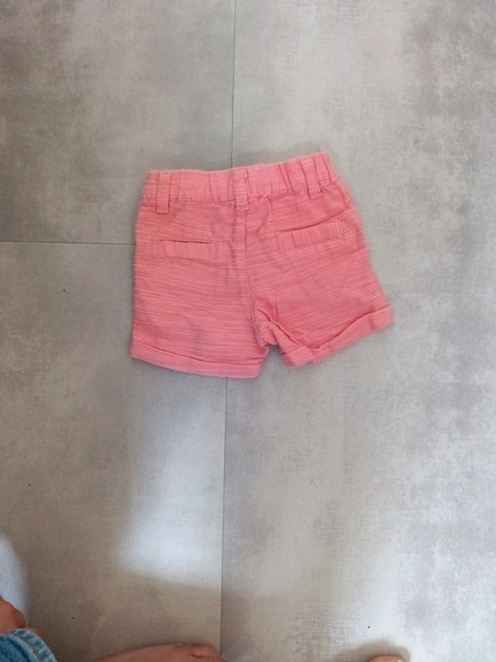 Short 3 mois - photo numéro 2