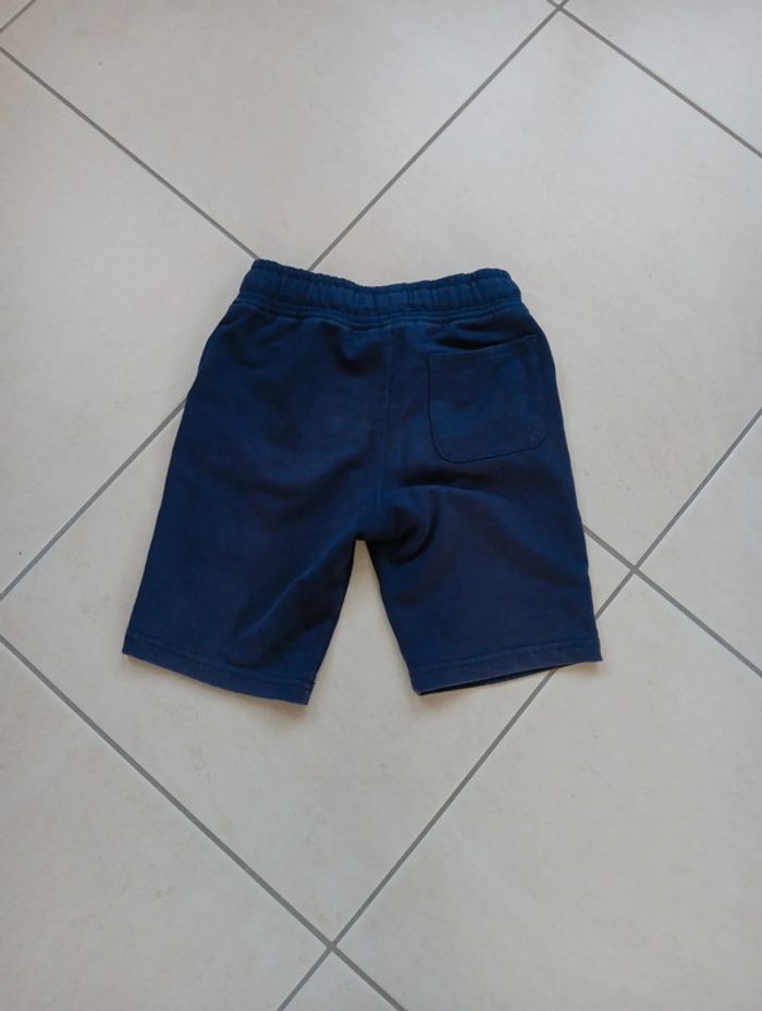 Short bermuda taille 8ans - photo numéro 4