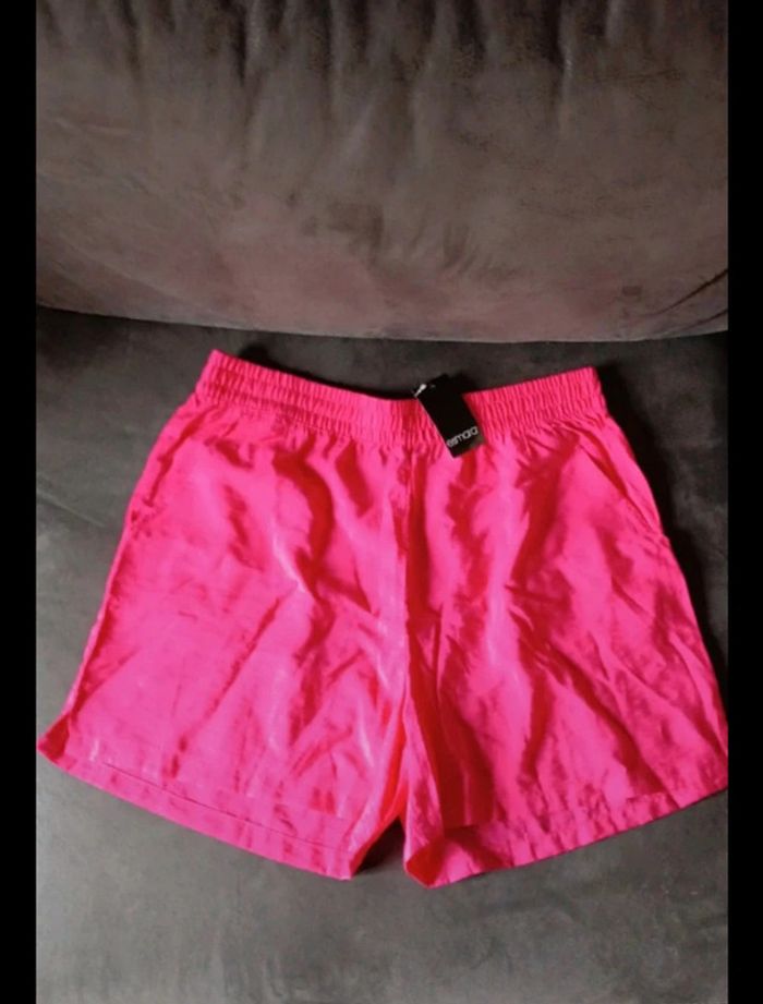 Short Esmara 44