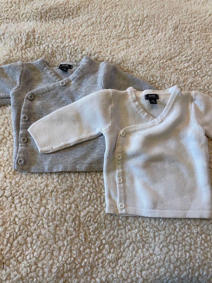 3 brassières 3 mois