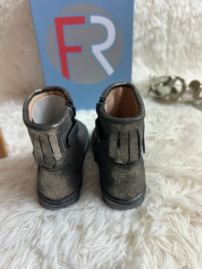 Paire de bottines bronze Franco Romagnoli taille 23 - photo numéro 6