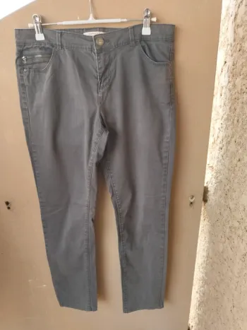 Pantalon taille 40