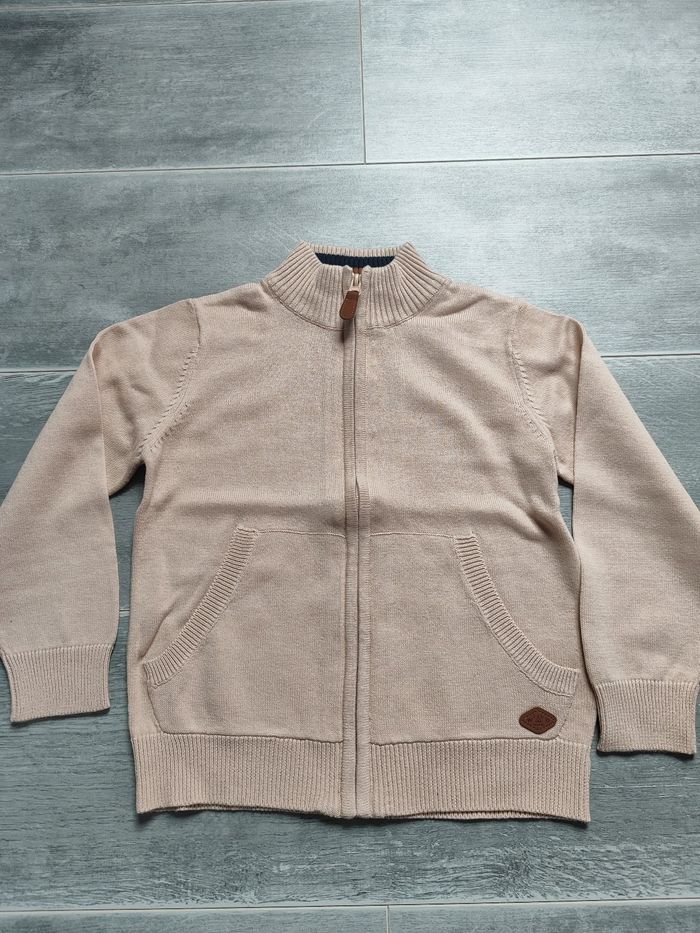 Lot de 2 gilets en 6 ans - photo numéro 2