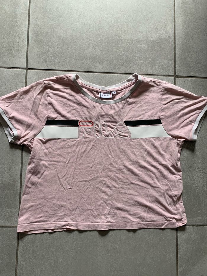 Te shirt FILA taille S
