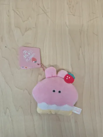Porte-clés peluche Tsuburana Hitomi Ichigo Fare : Cupcake lapin