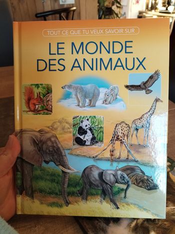 Livre le monde des animaux 