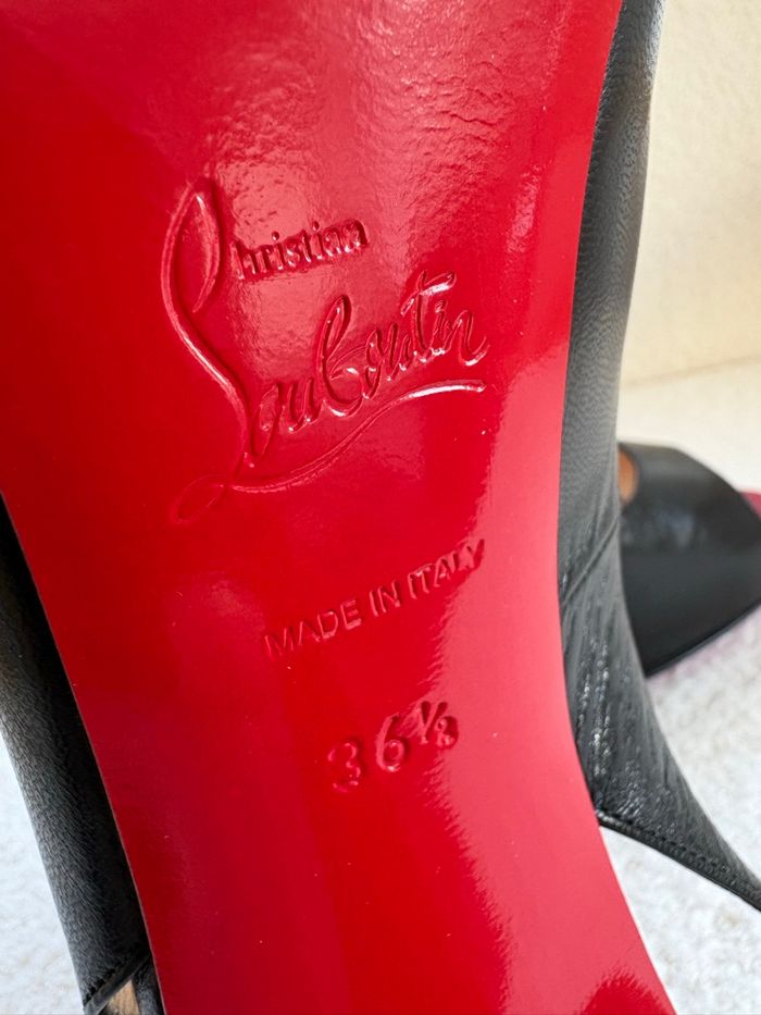 Escarpins bouts ouverts Louboutin - Taille 36,5 - photo numéro 6