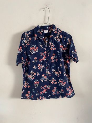 Chemise fleurie