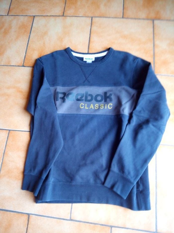 sweat reebok M