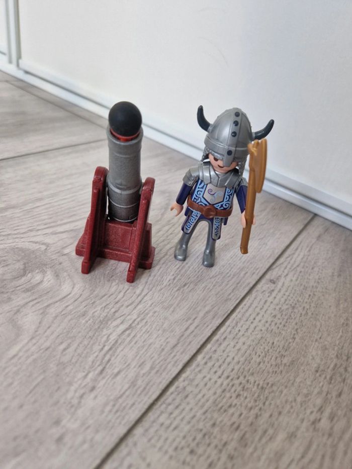 Playmobil chevalier