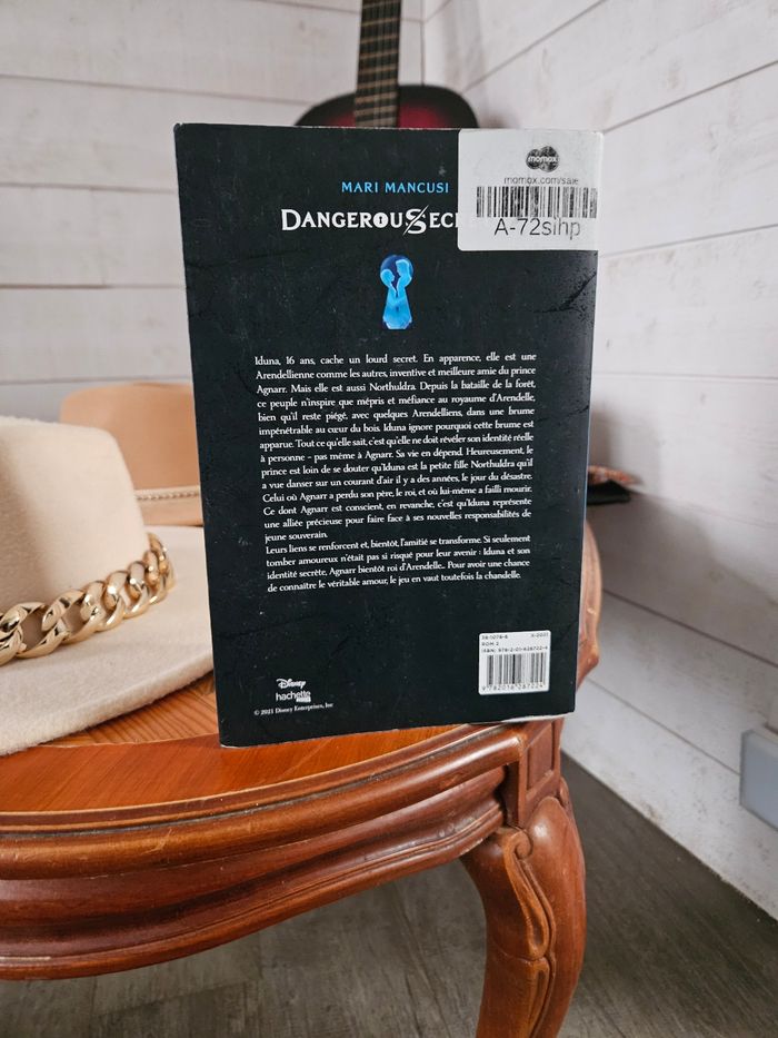 Livre disney  la véritable histoire de iduna et agnarr la reine des neiges - photo numéro 2