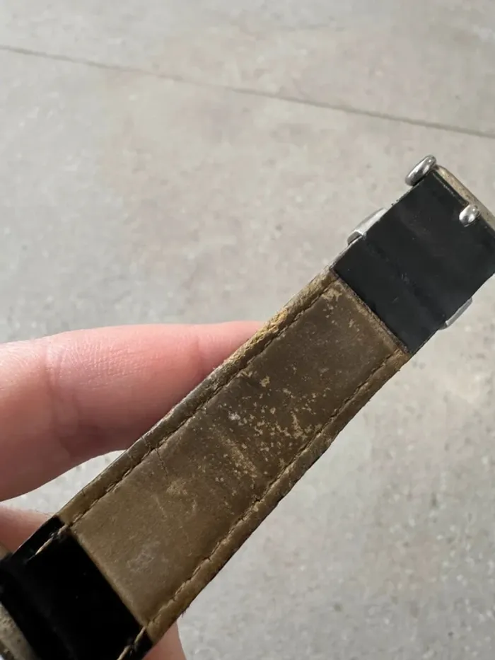 Montre Drakkar, quelques marques d'usures, pile à changer, - photo numéro 6