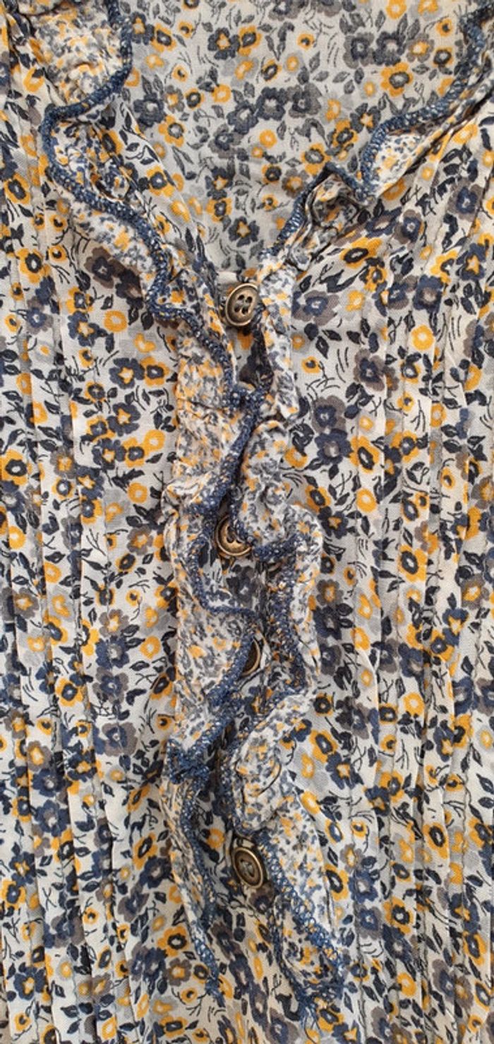 Très belle blouse de chez Armand Thiery taille 36 en très bon état 👌 - photo numéro 7