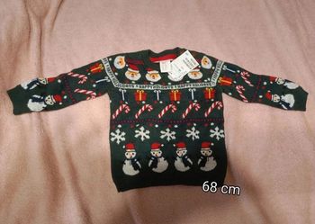 Pull de Noël 68cm neuf avec étiquette sucre d'orge flocon de neige père Noël cadeaux