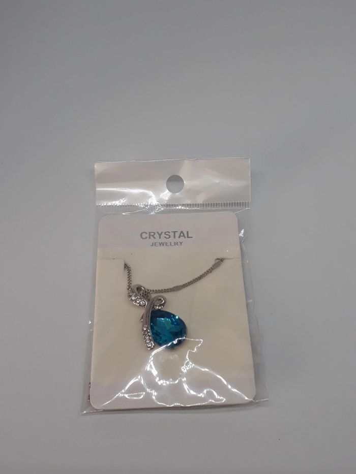 Collier fantaisie avec pierre bleu - photo numéro 3