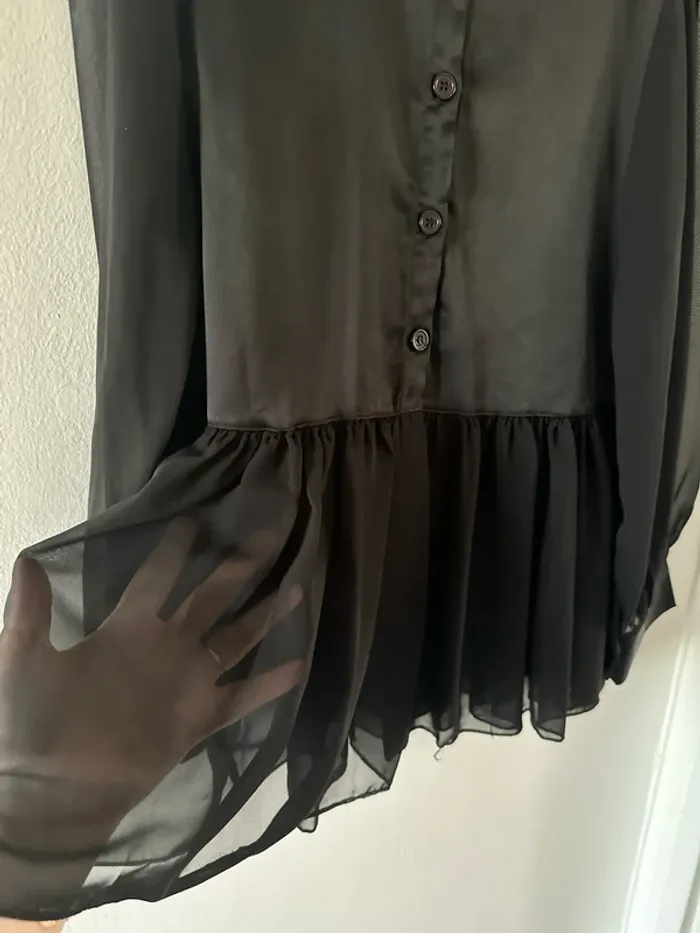 Chemise noire - photo numéro 3