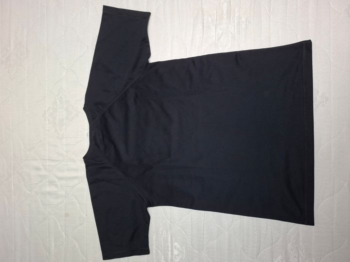 Tee shirt de sport Décathlon Taille S - photo numéro 6