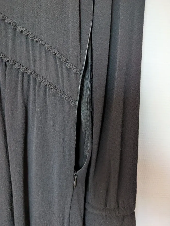 Robe noire - photo numéro 9