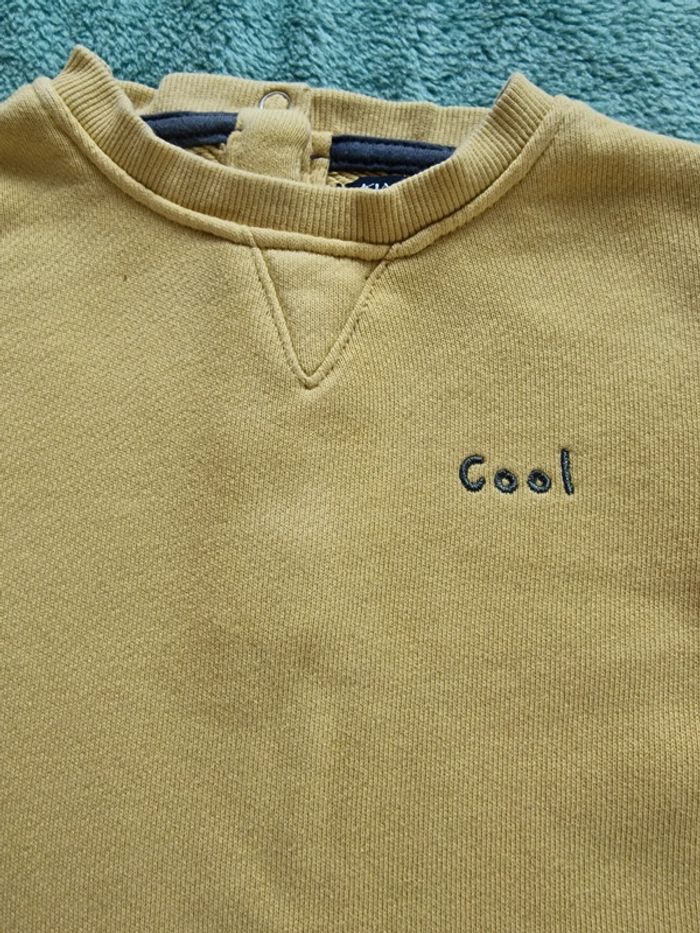 Très beau pull 36 mois - photo numéro 2