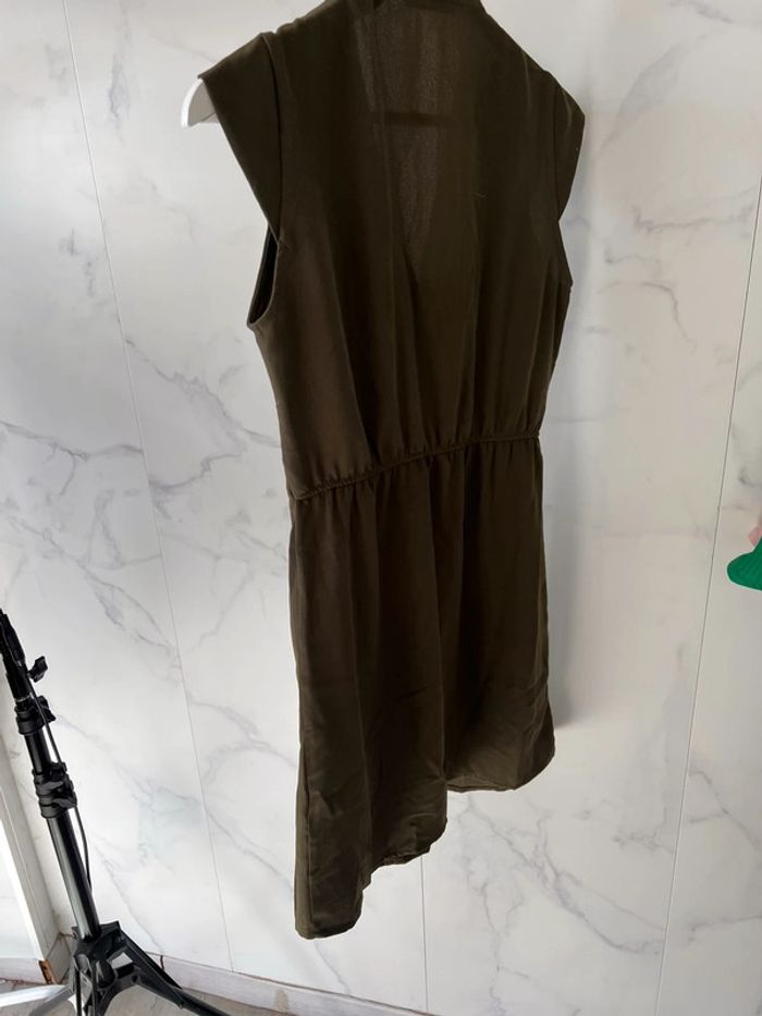 Robe kaki - photo numéro 3