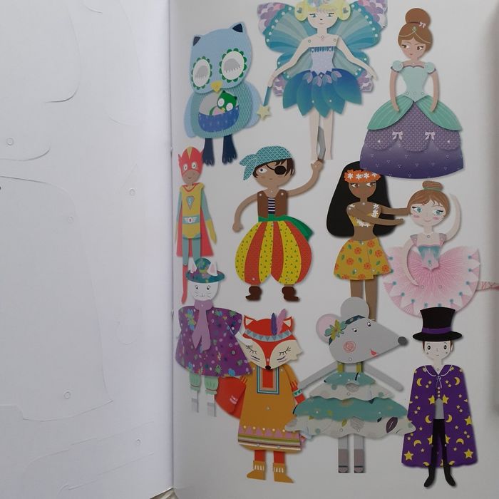 Livre 20 personnages/Pantins carton à assembler et colorier - photo numéro 3