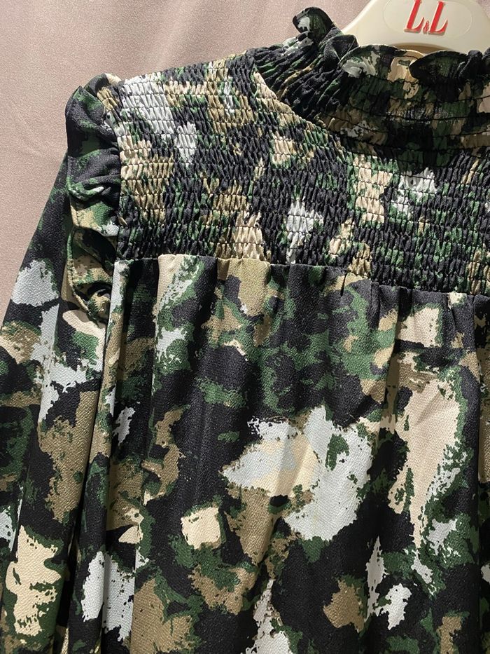 Blouse - photo numéro 2