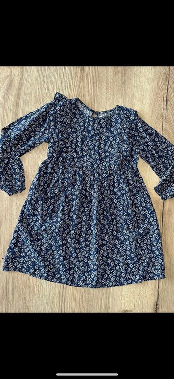 Robe fleuries et fluide gemo 6 ans mi saison parfait état