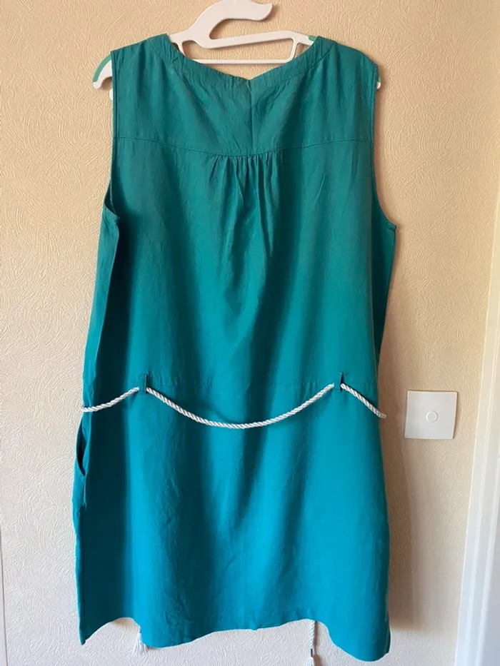 Robe turquoise - photo numéro 2
