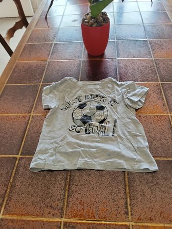 Tee shirt manches courtes motif football