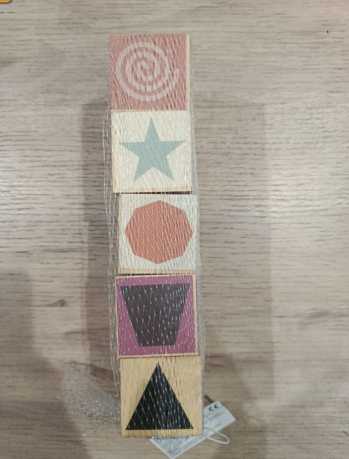 Cubes en bois - photo numéro 4