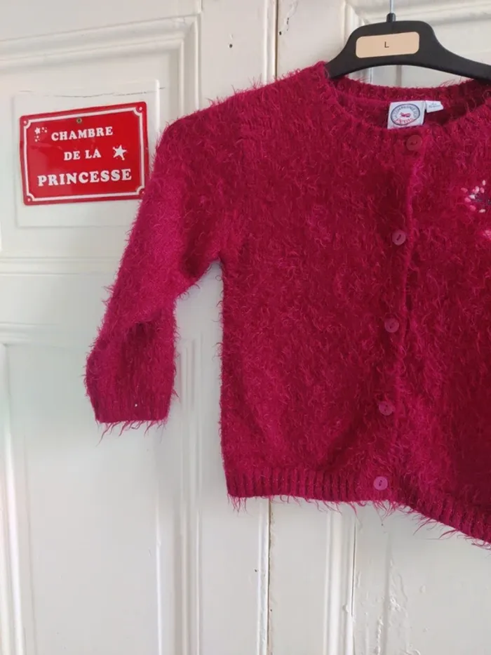 Pull bordeau rouge 4 ans - photo numéro 6