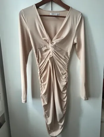 Robe moulante beige – Amisu – Taille M
