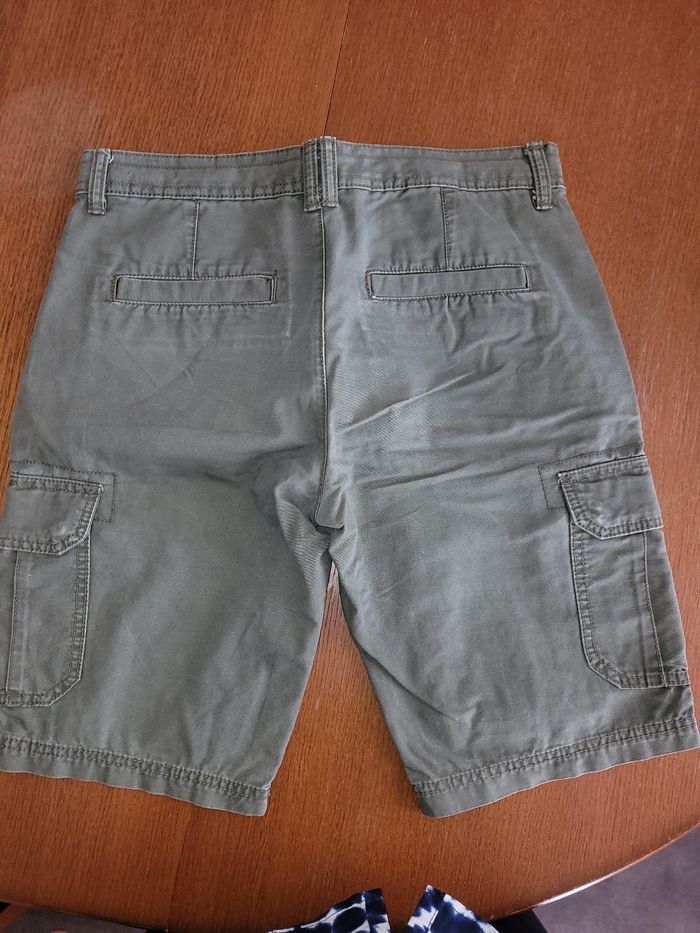 Short kaki Kiabi T.38 - photo numéro 2
