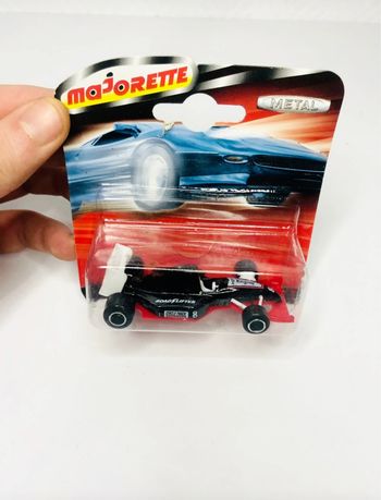 Voiture de course F1 miniature Majorette 