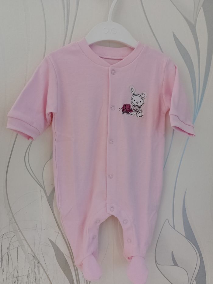 Grenouillère rose brodé - photo numéro 4