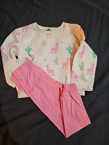 Pyjama tape a l'oeil