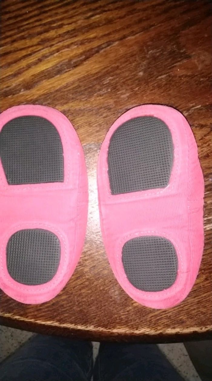 Pantoufles rose foncer - photo numéro 3