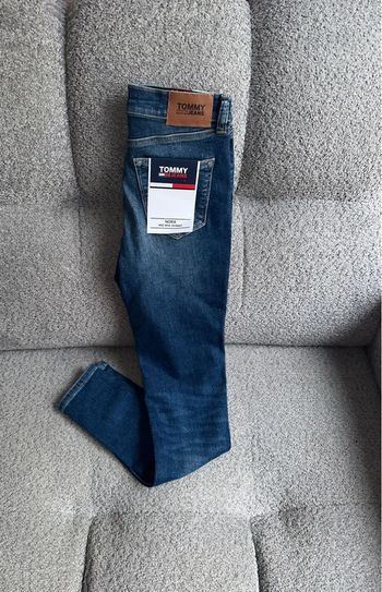 Jean mid rise Skinny Nora 24/30 Tommy Hilfiger neuf
