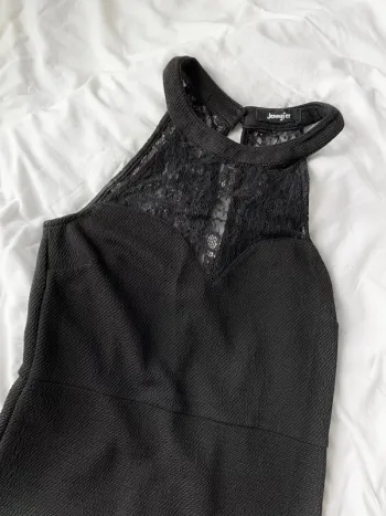 Robe soirée noire dentelle