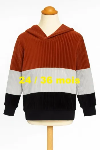 Sweat avec capuche marron blanc noir Taille 24 / 36 mois