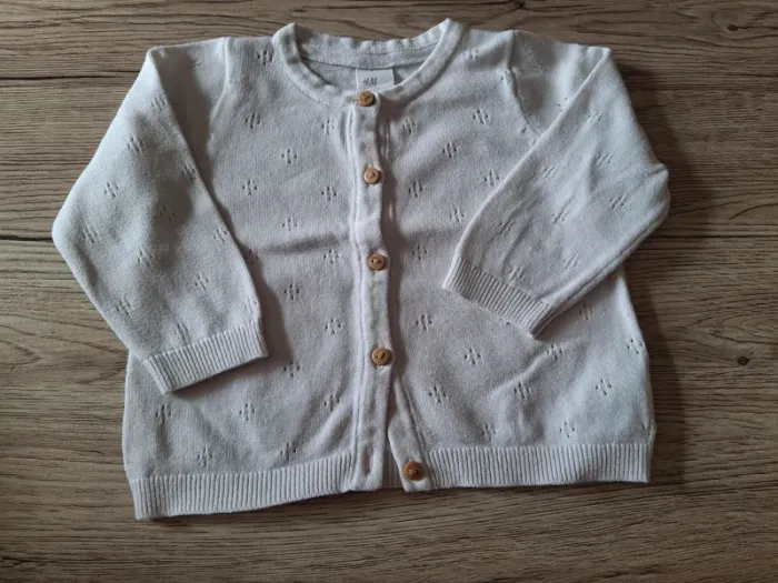 Lot 2 gilets fille 6 mois - photo numéro 2