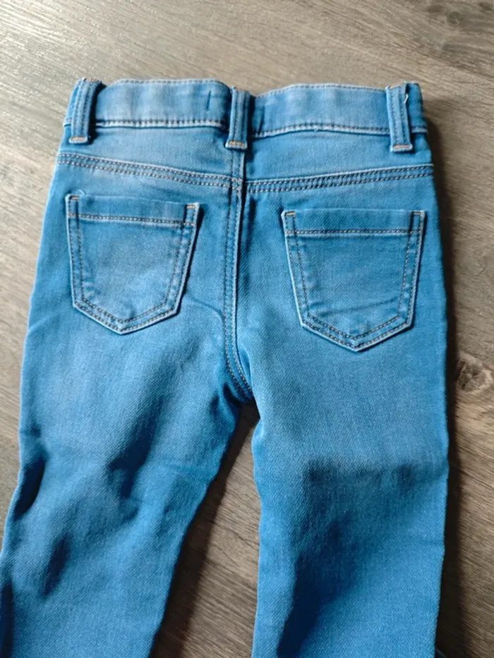 Jean Primark 12-18 mois - photo numéro 2