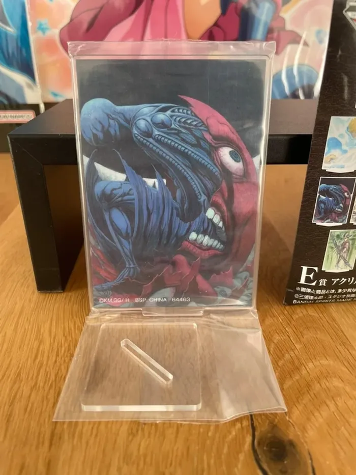 Berserk – Stand acrylique Femto and Beherit Ichiban Kuji Unmei ni Aragau, Kuroi Kenshi 10 cm - photo numéro 2