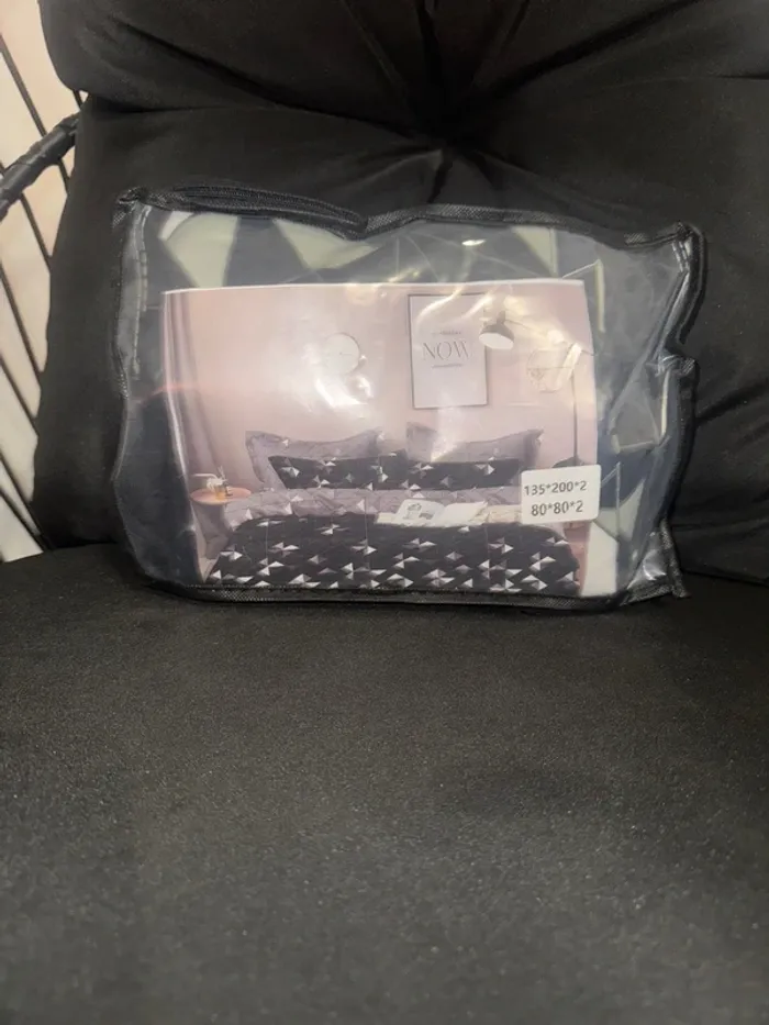 Lot de 2 housses de couette 135x200 cm avec 2 taies 80x80 cm – Linge de lit doux et confortable