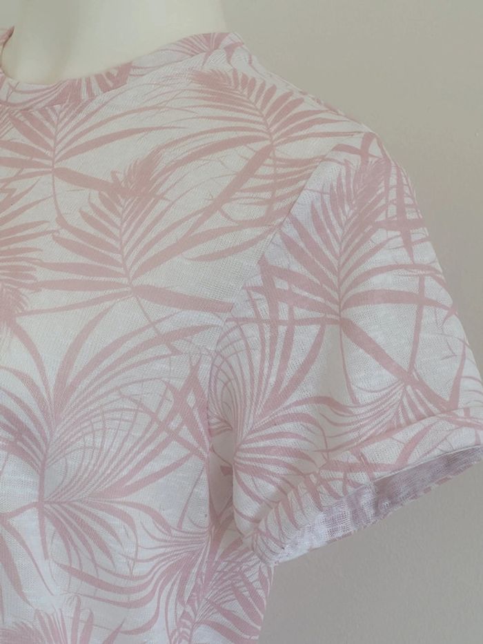 Thsirt col rond manches courtes feuilles XS 34 Primark - photo numéro 4