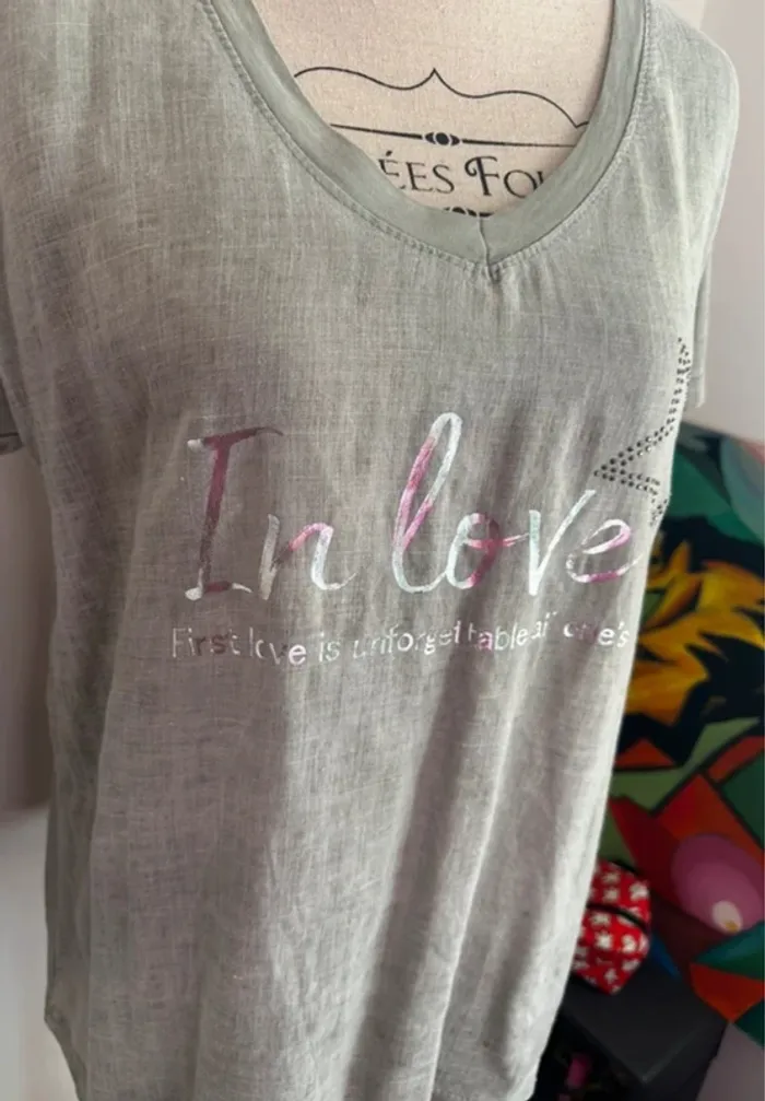 🌿 T-shirt kaki neuf - Angeles Llaz - Lin & détails argentés - Taille M - photo numéro 6