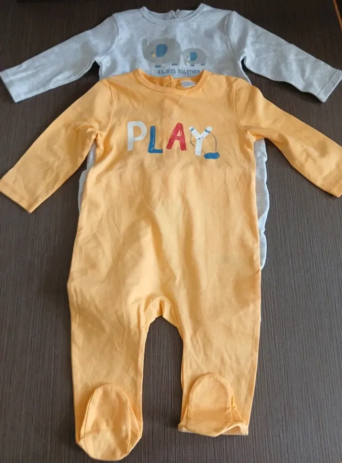 Lot de deux pyjamas garçon tex baby en coton 6 mois
