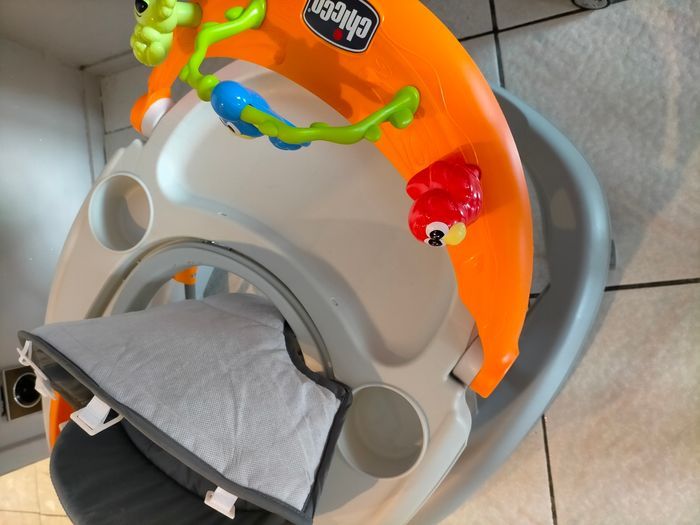 TROTTEUR - photo numéro 3